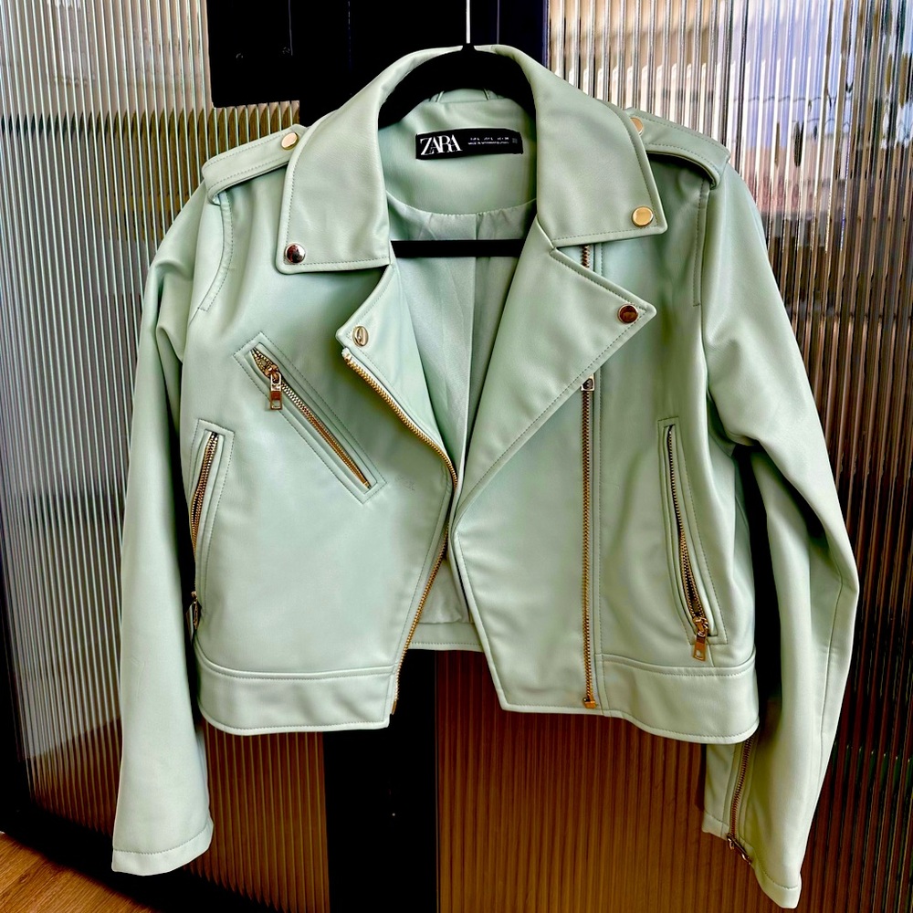 Zara Mint faux leather cropped jacket